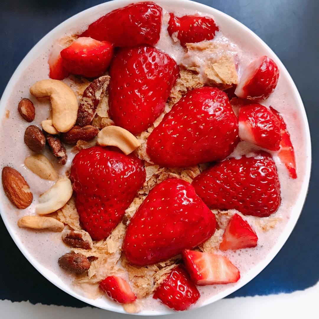 女神级Smoothie Bowl 果昔碗（思慕雪）