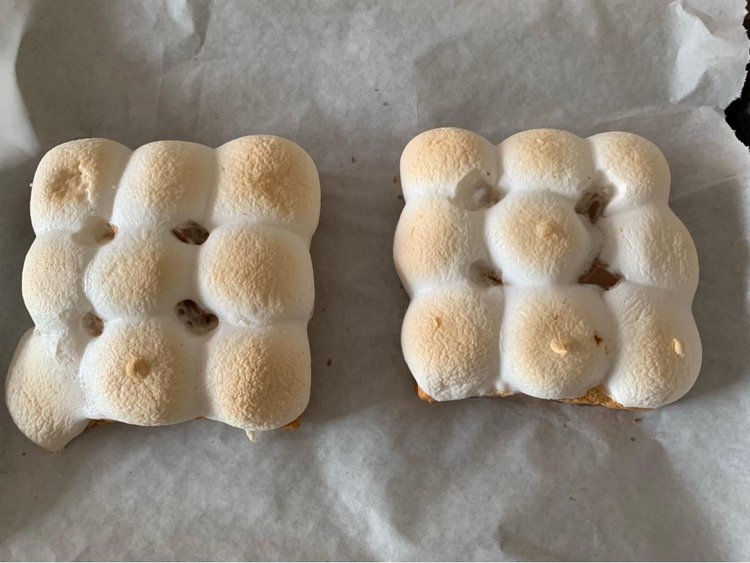 咬一口会爆浆的棉花糖吐司片