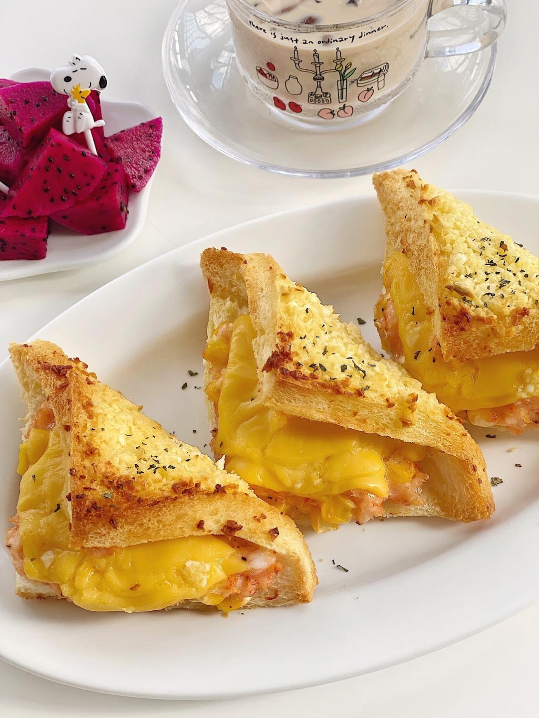 超酥脆的蒜香芝士面包虾🍤的做法