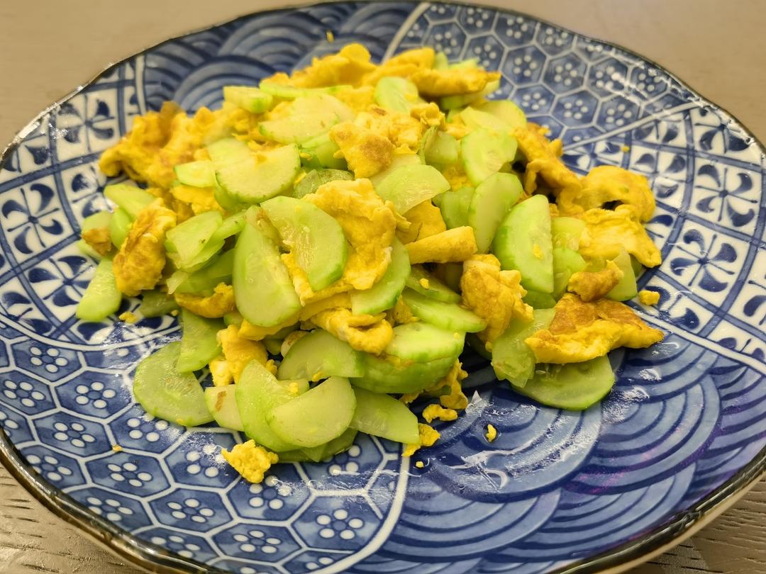 脆黄瓜炒鸡蛋～一菜登大堂