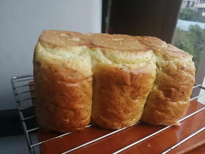 无糖版~香葱肉松吐司