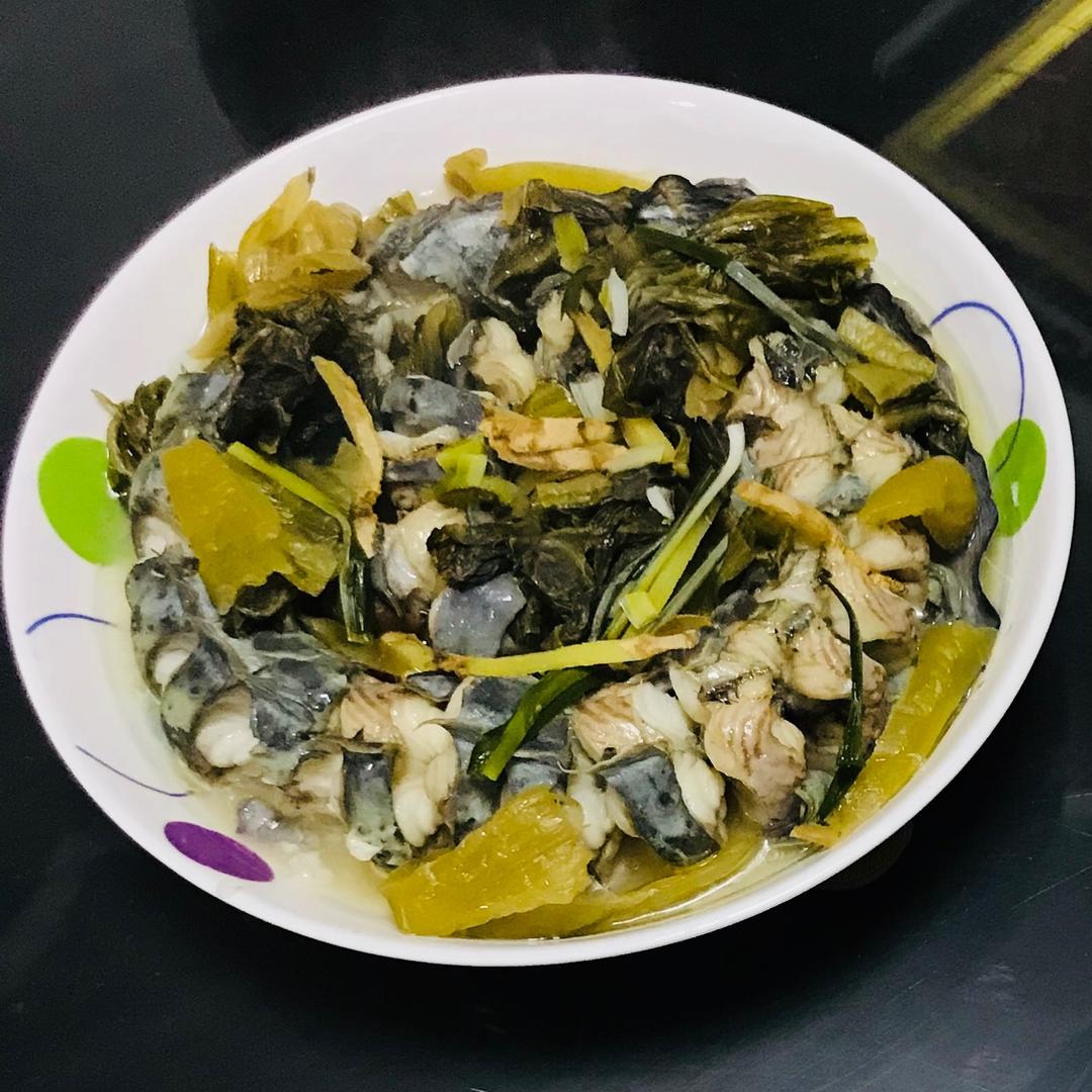 菜脯咸梅蒸鳗鱼