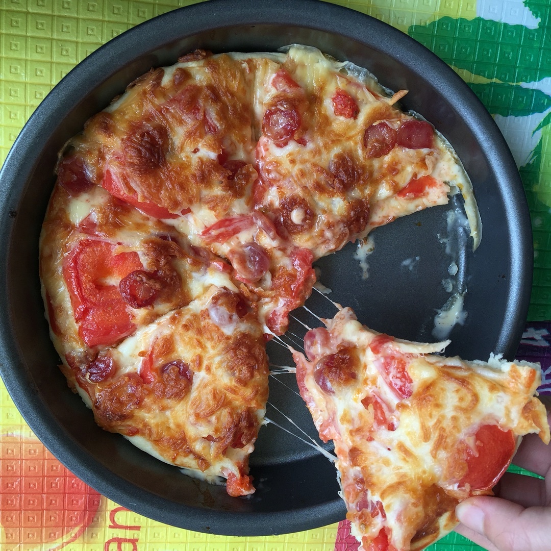 香肠番茄披萨（微波炉烧烤模式）