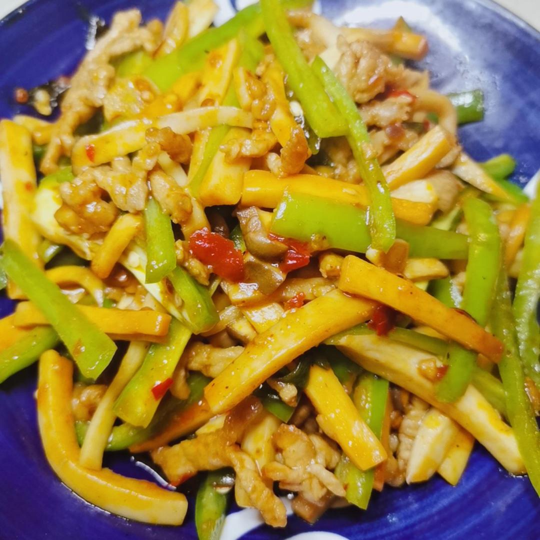 小朋友多吃一碗饭的杏鲍菇炒肉