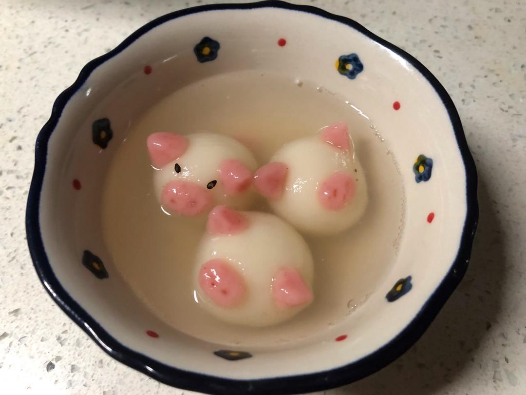 小猪汤圆