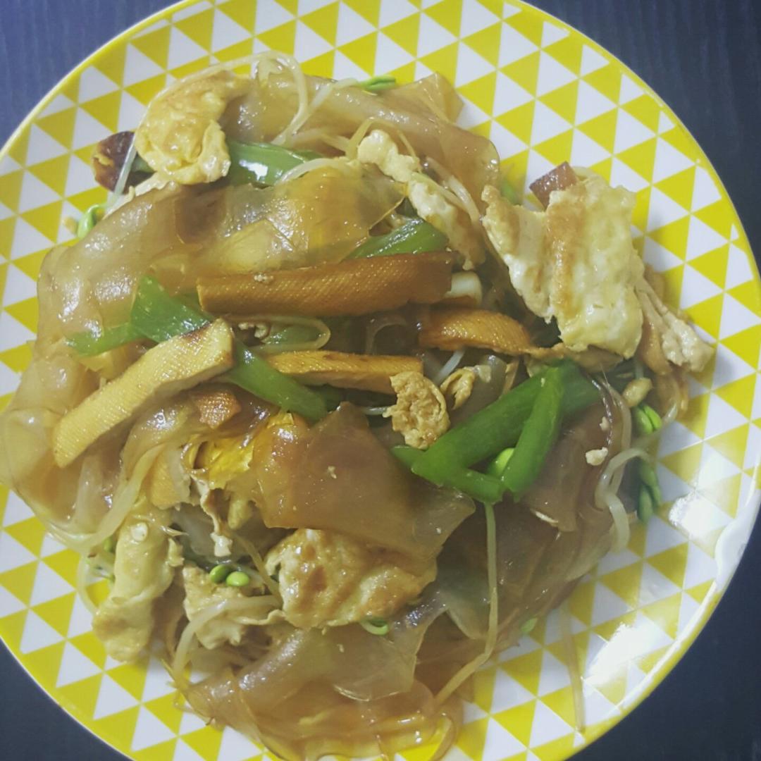 鸡蛋炒粉皮