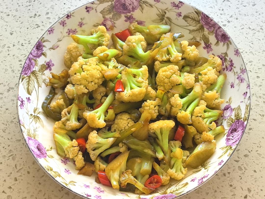 超级下饭的干煸花菜