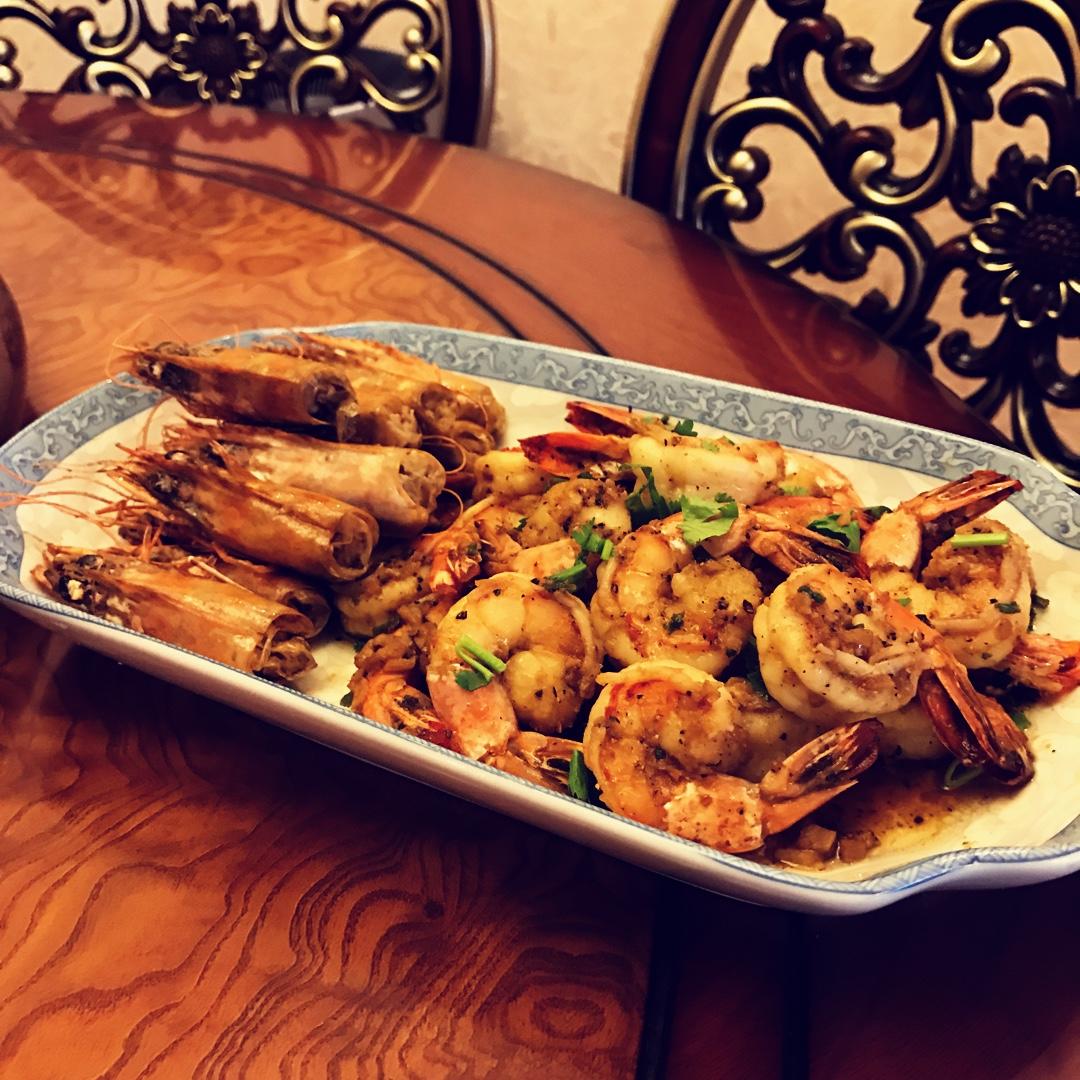 大蒜胡椒虾｜一条视频