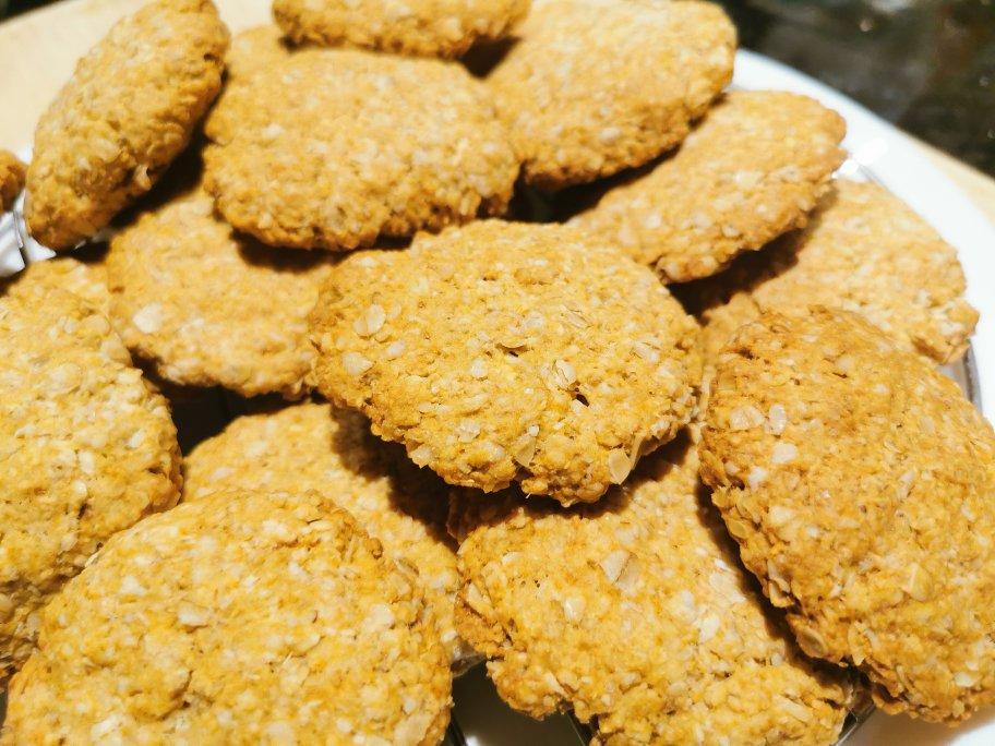 椰香燕麦饼干