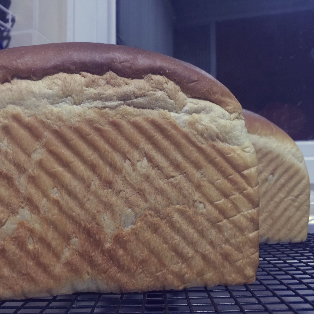 手撕的甜蜜～奶油奶酪吐司（百分之70冷藏中种）