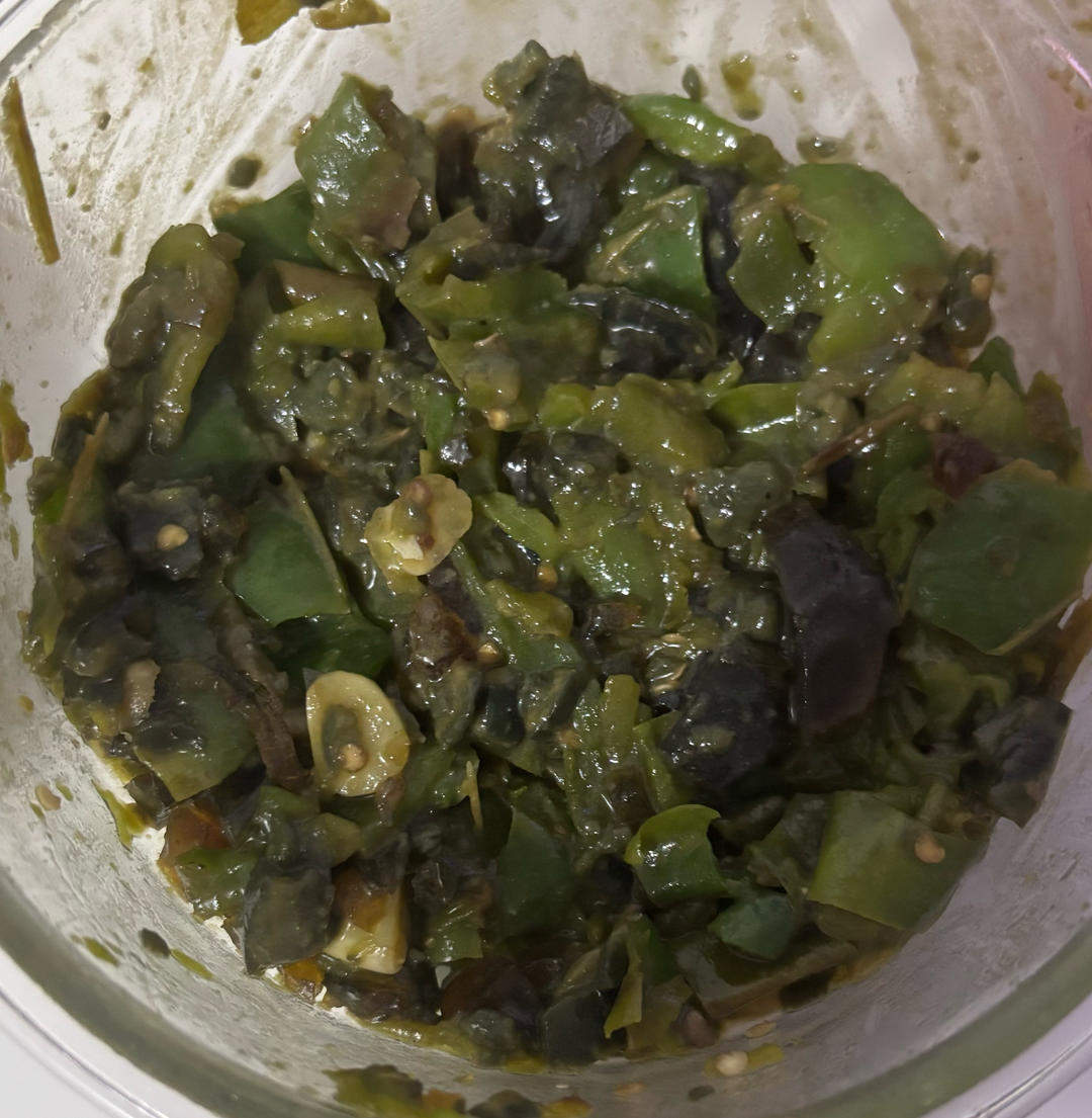 【正宗湘菜】擂辣椒皮蛋