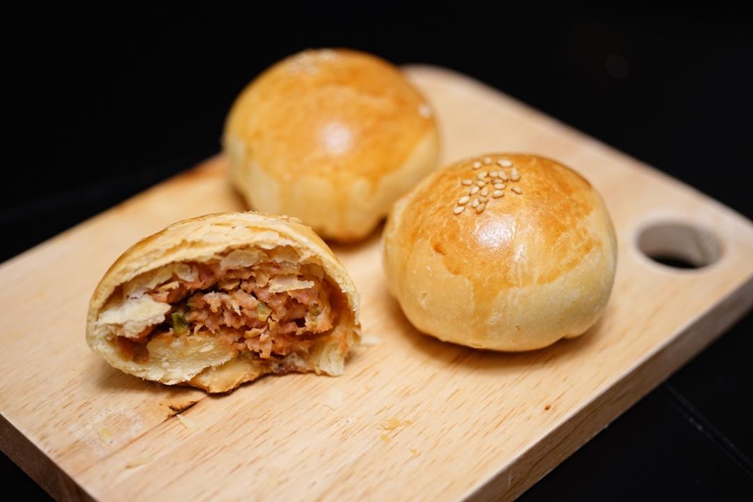 泳式鲜肉榨菜月饼