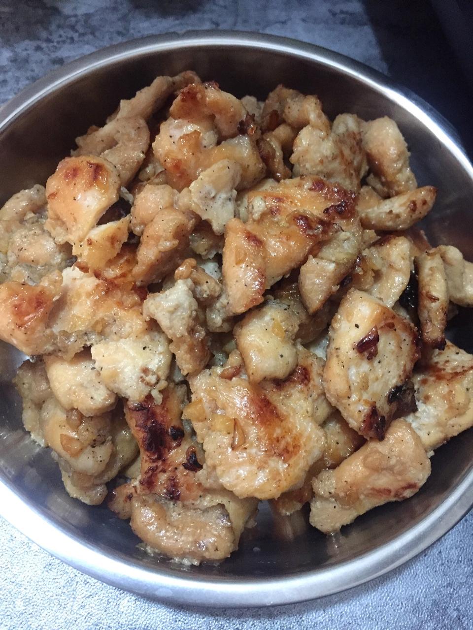 蚝油煎鸡胸肉（真的只要腌了就炒鸡嫩！（新增微波式