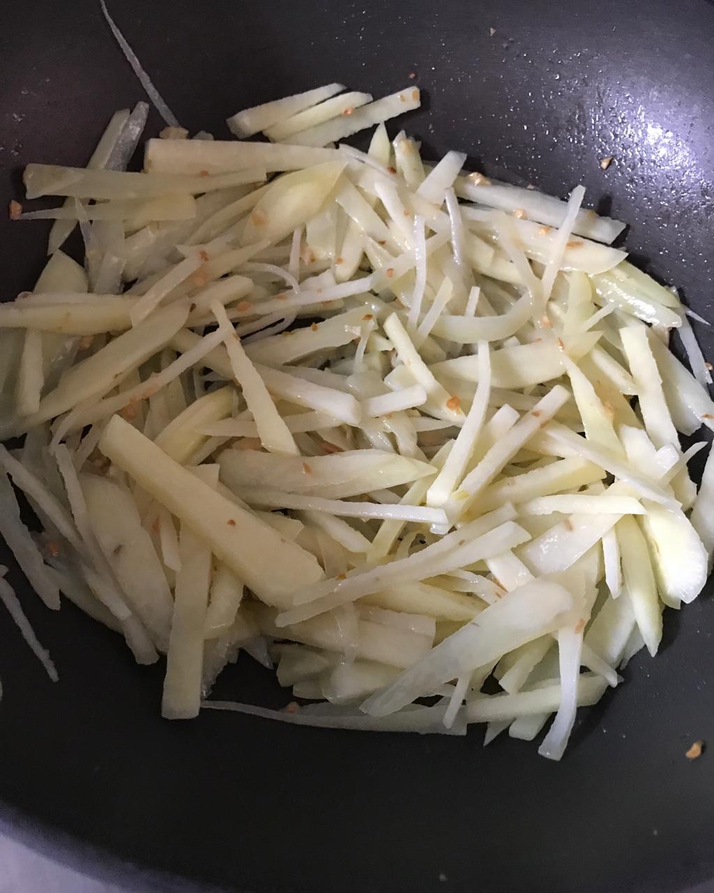 醋溜土豆丝