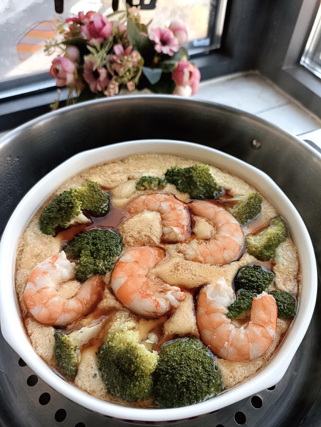西兰花虾仁豆腐蒸蛋