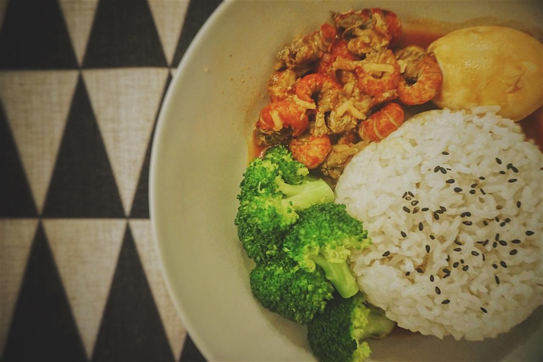 龙虾盖饭