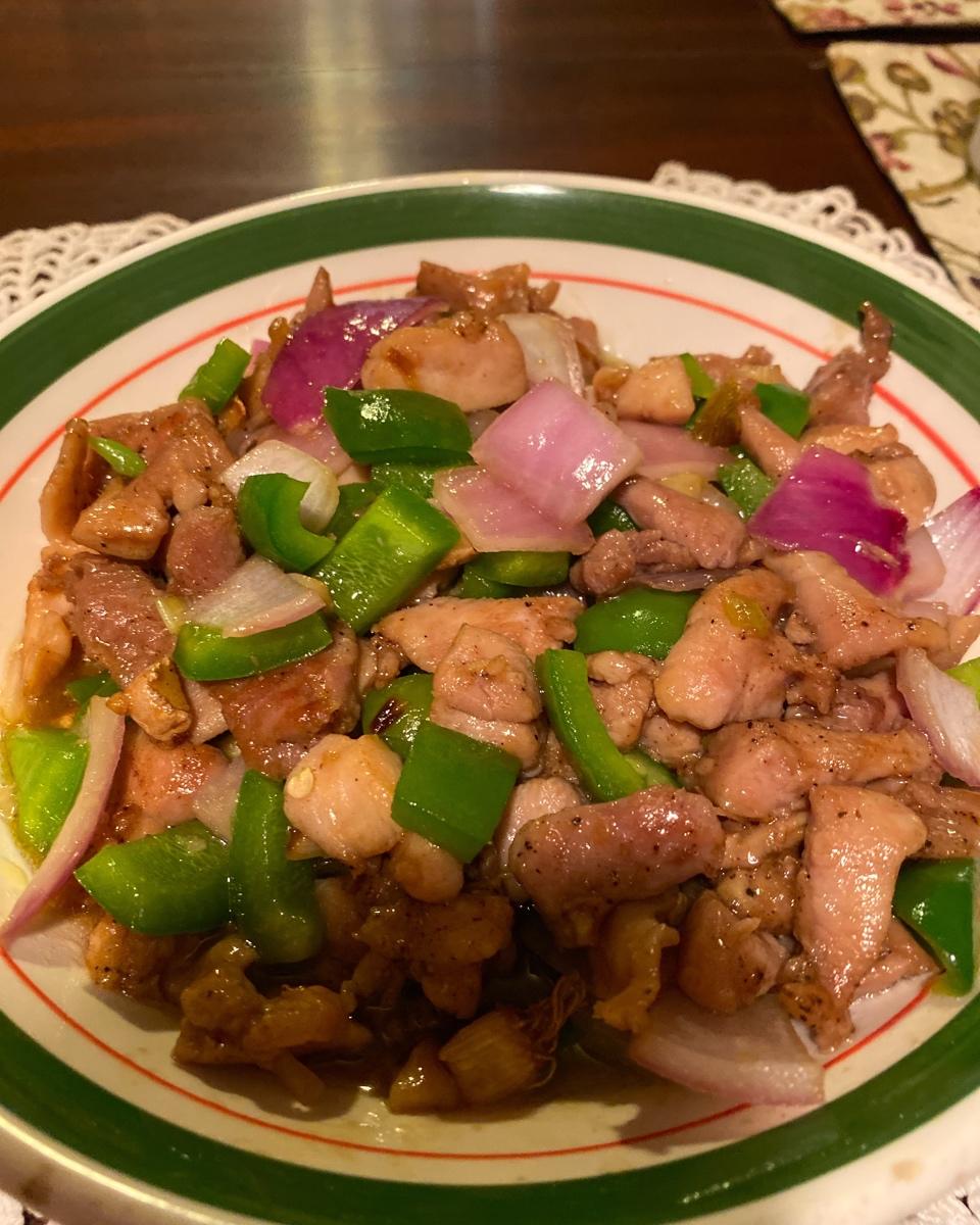 青椒炒鸡腿肉（大厨级别）