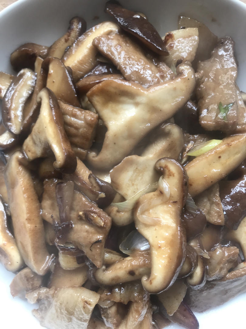 香菇炒肉