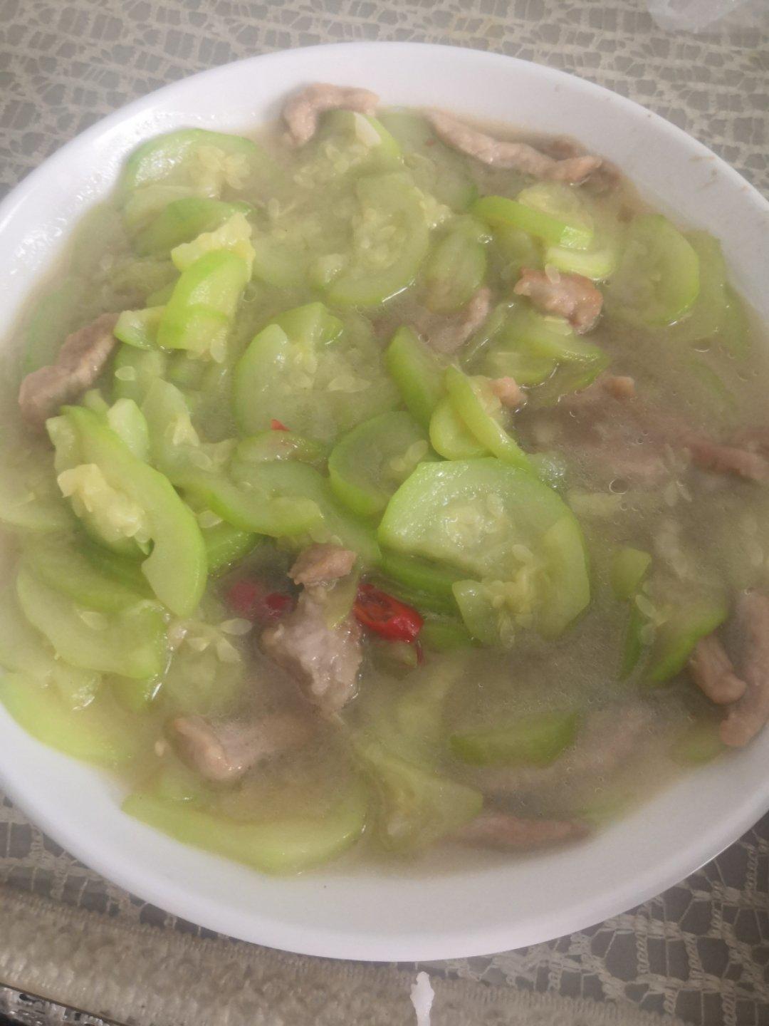 西葫芦炒肉