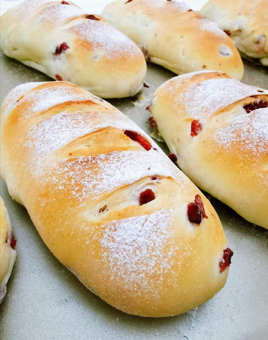 面包店里的常客——蔓越莓奶酪软欧