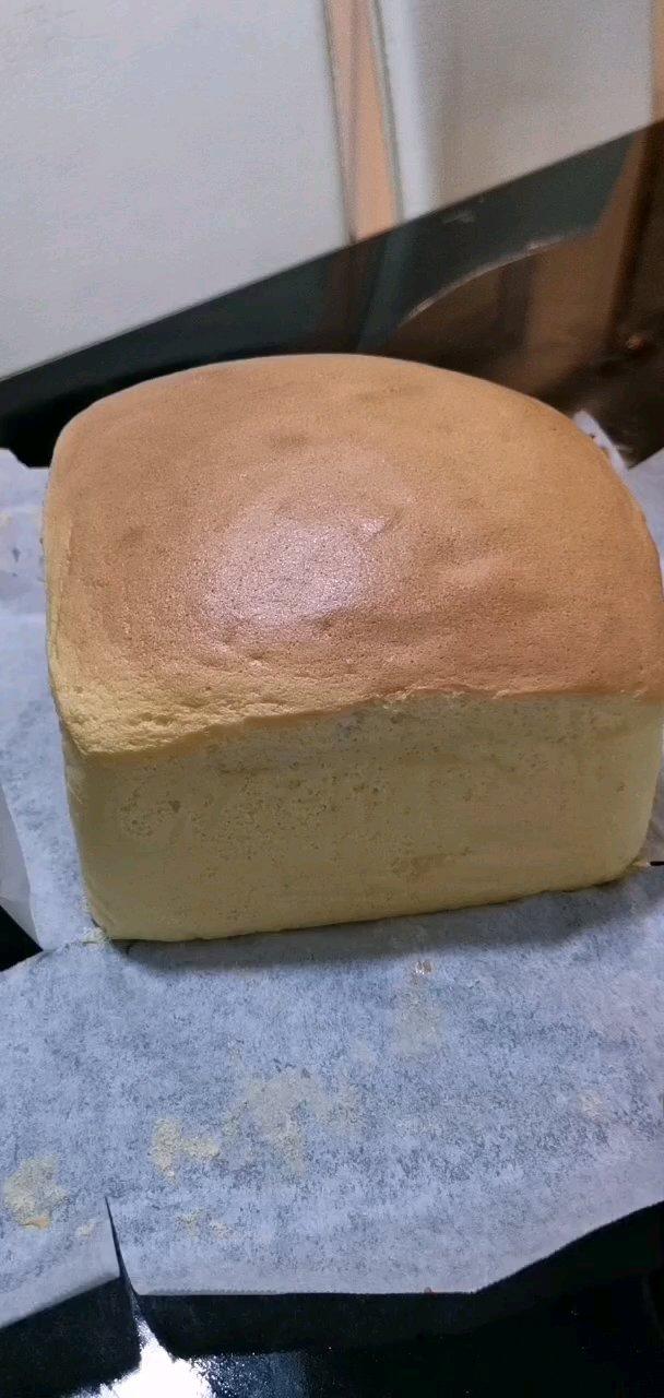 古早流心芝士蛋糕&柯基抖臀蛋糕