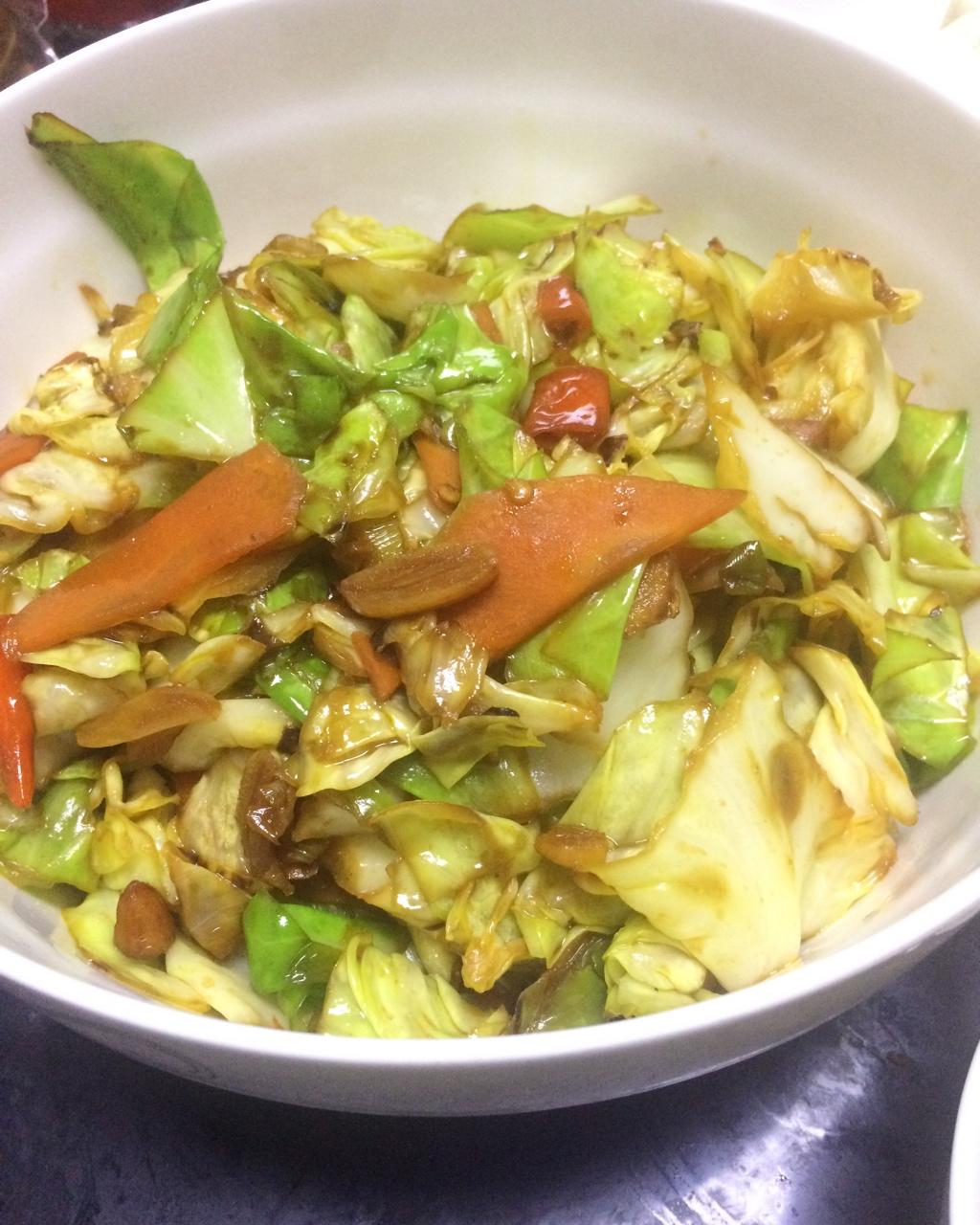 李沛怡-李皇后美食做的炝炒包心菜