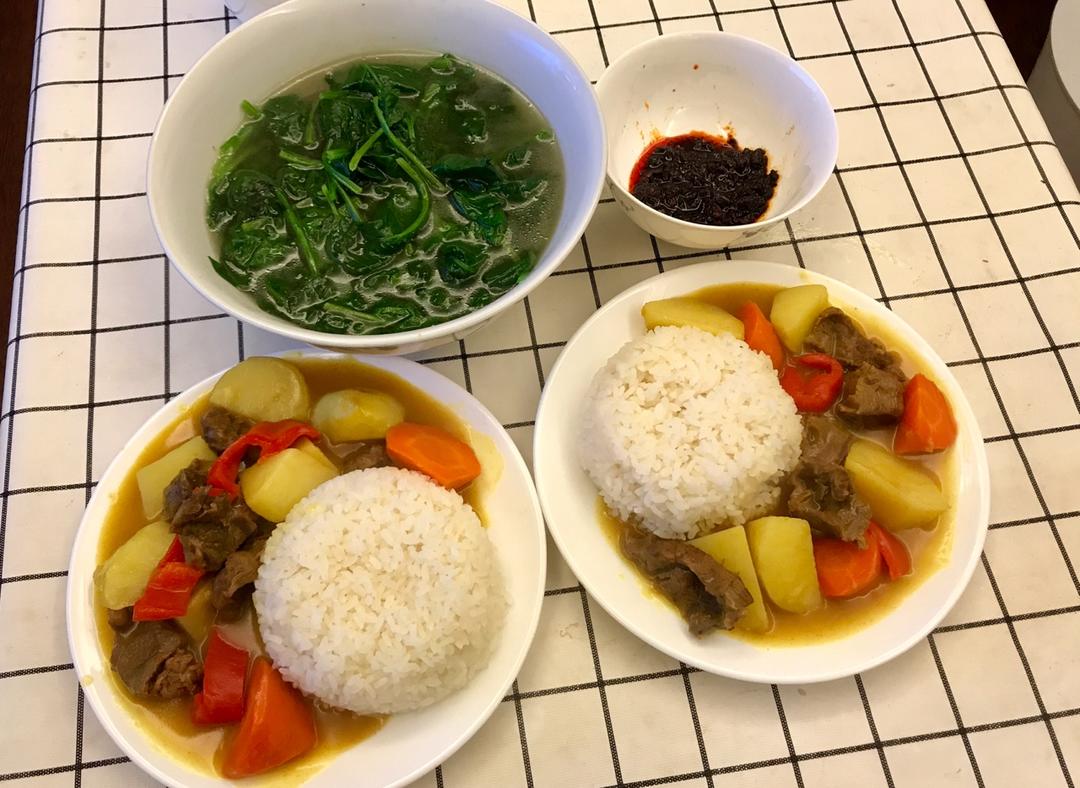 咖喱牛肉饭