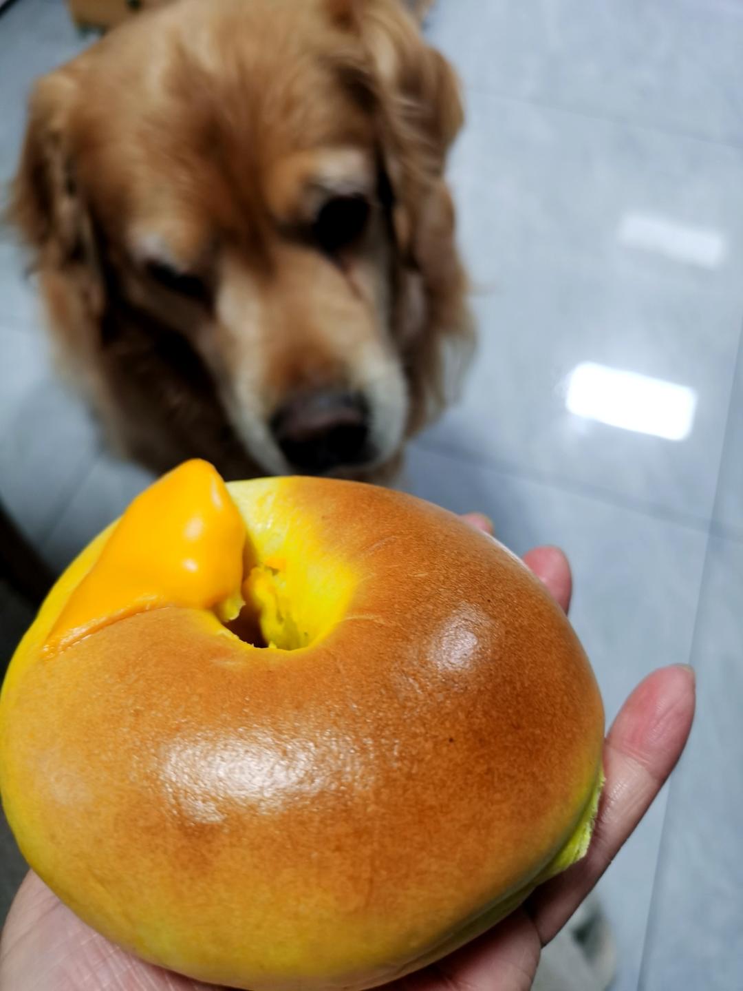 红咖喱乳酪咸贝果（超好吃的重口味！）