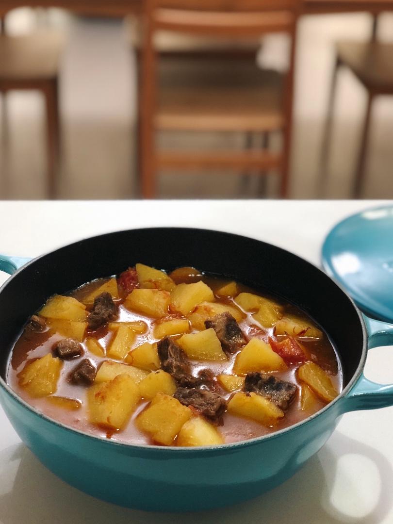 西红柿土豆炖牛肉