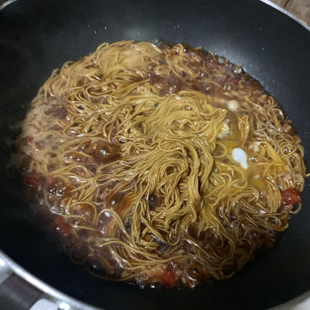 好吃到尖叫的鸡蛋焖面