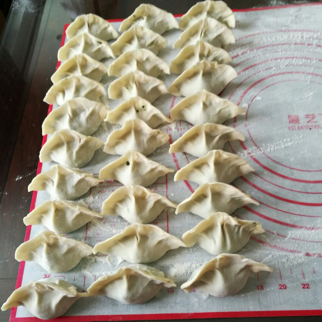 芹菜猪肉馅儿饺子