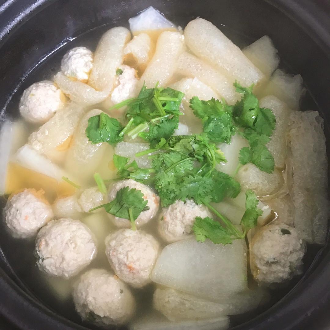 小柳柳828做的冬瓜汆丸子汤