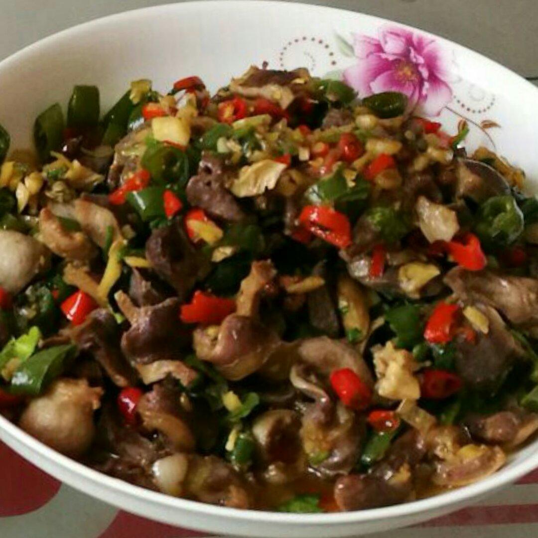 小米椒爆鸡胗