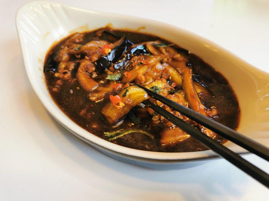 开胃下饭菜！巨简单的家常鱼香茄子煲