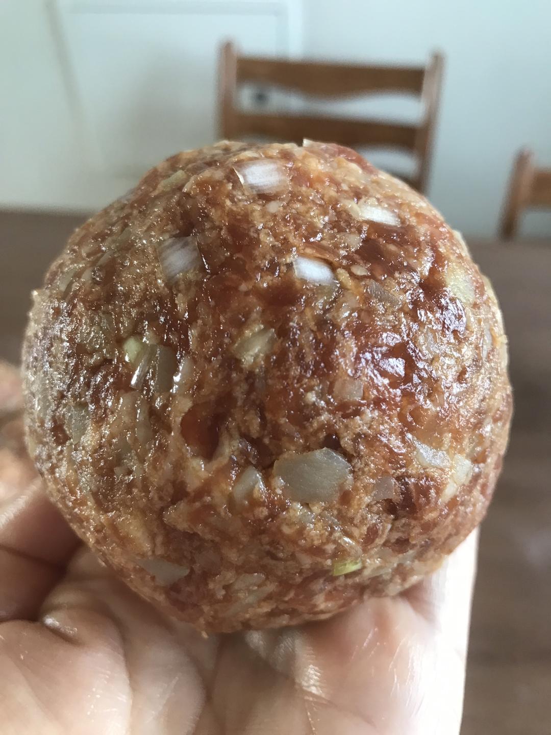 好吃不腻的四喜丸子的做法