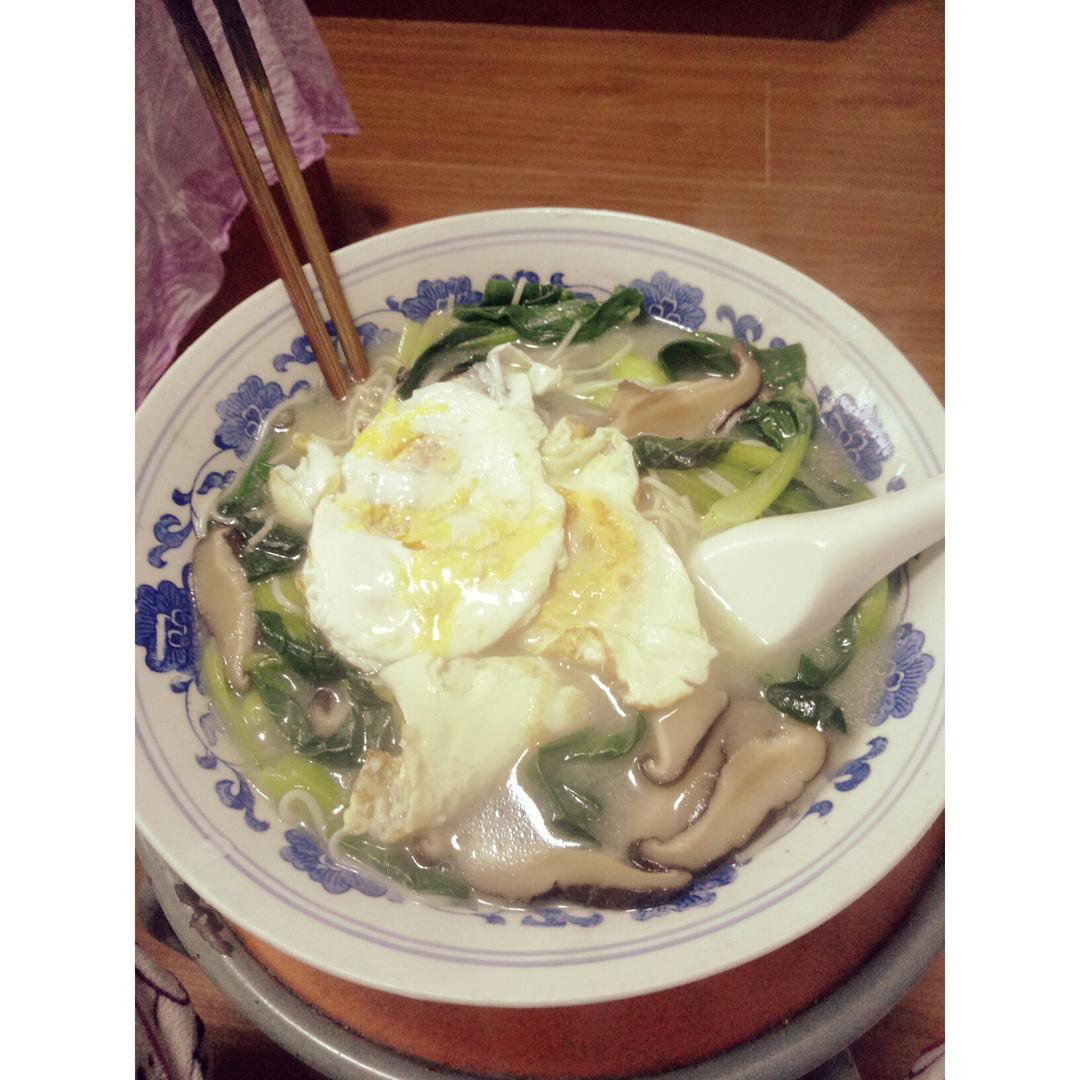 青菜香菇面