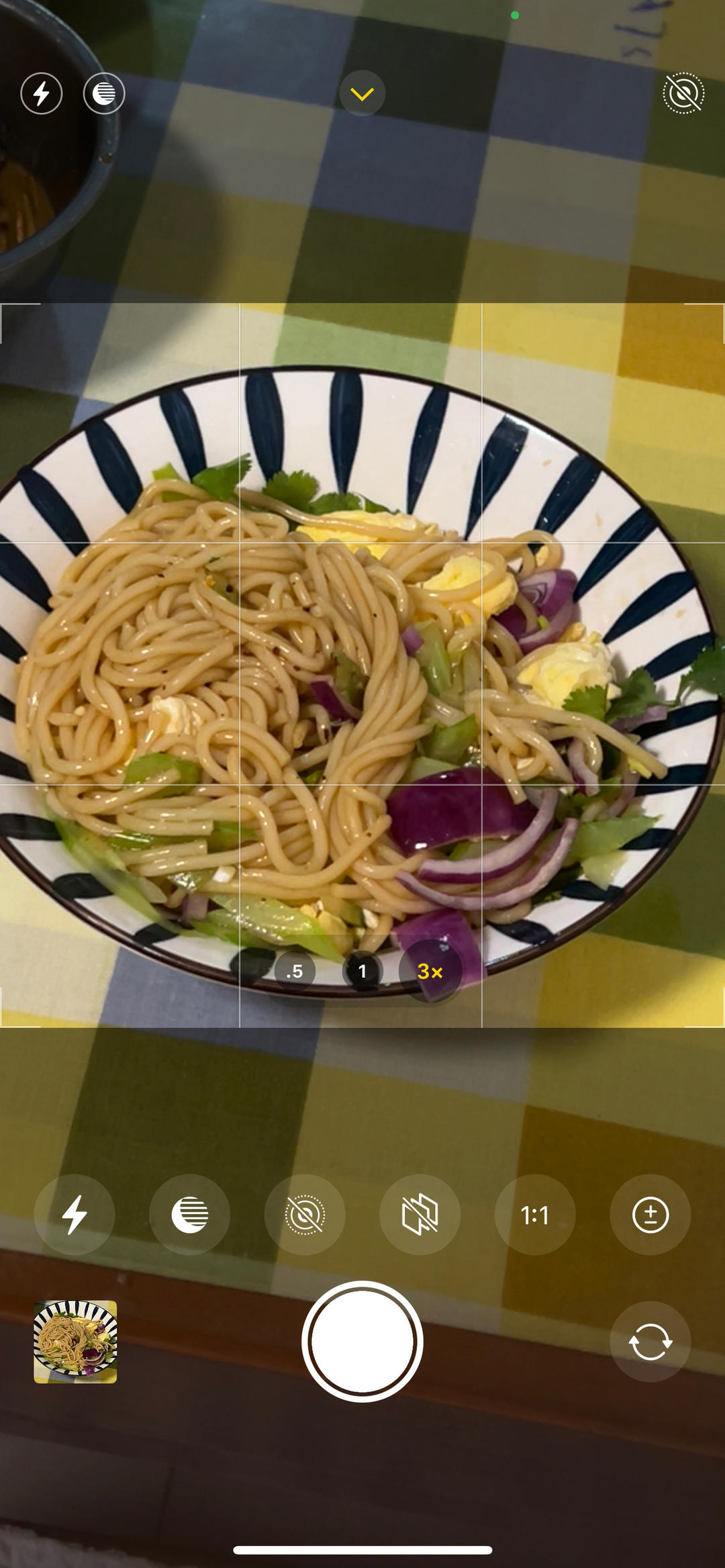 简单凉拌面只要五分钟，美食的快乐你值得～