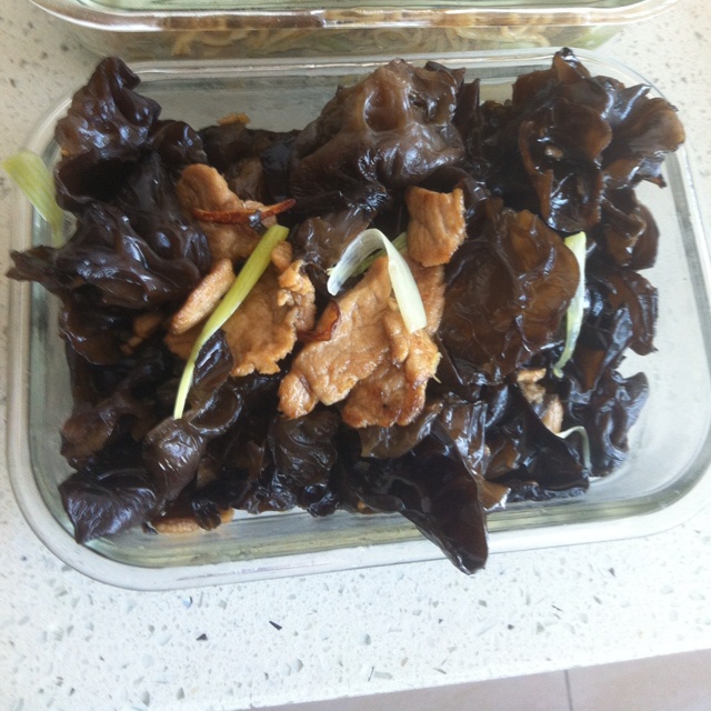 木耳炒肉