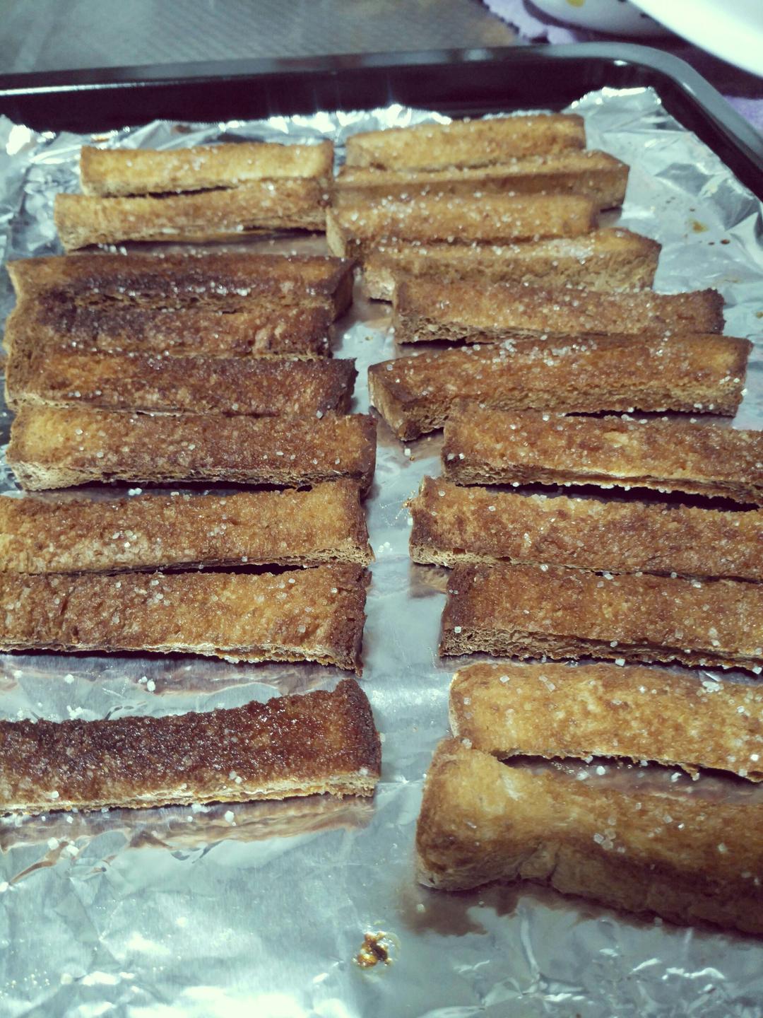 郁郁青青conanar做的烤面包条