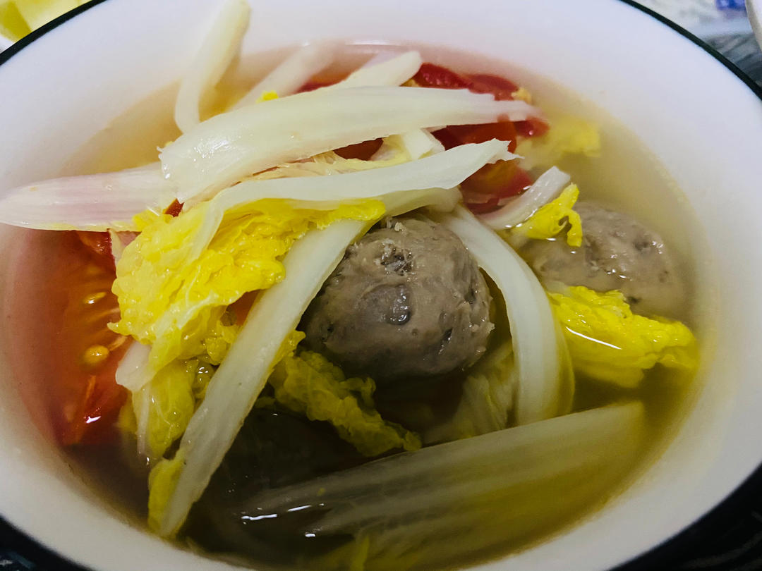 白菜牛肉丸子汤