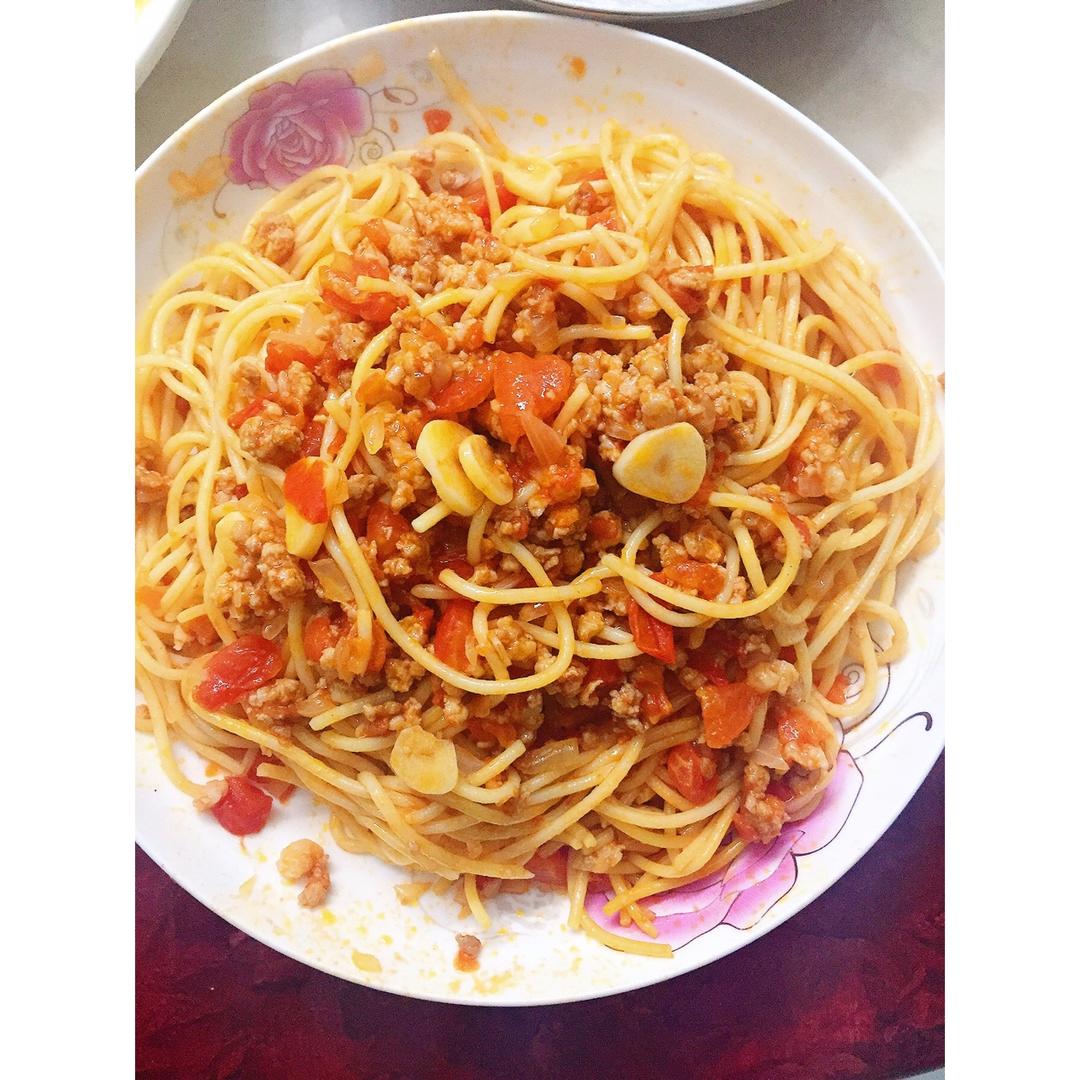 意大利茄汁肉酱面 Spaghetti Bolognese
