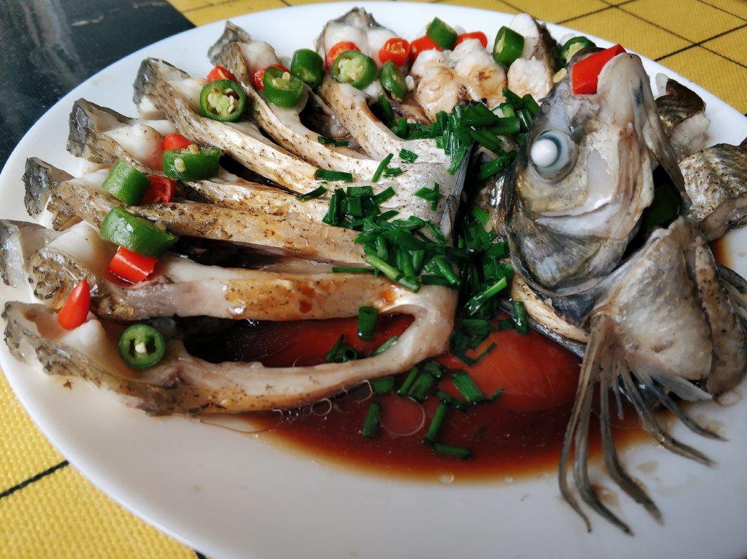 孔雀开屏（清蒸武昌鱼）