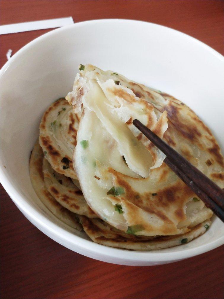 葱油饼（附外酥里嫩的技巧）