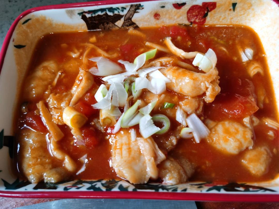 酸爽开胃，番茄巴沙鱼