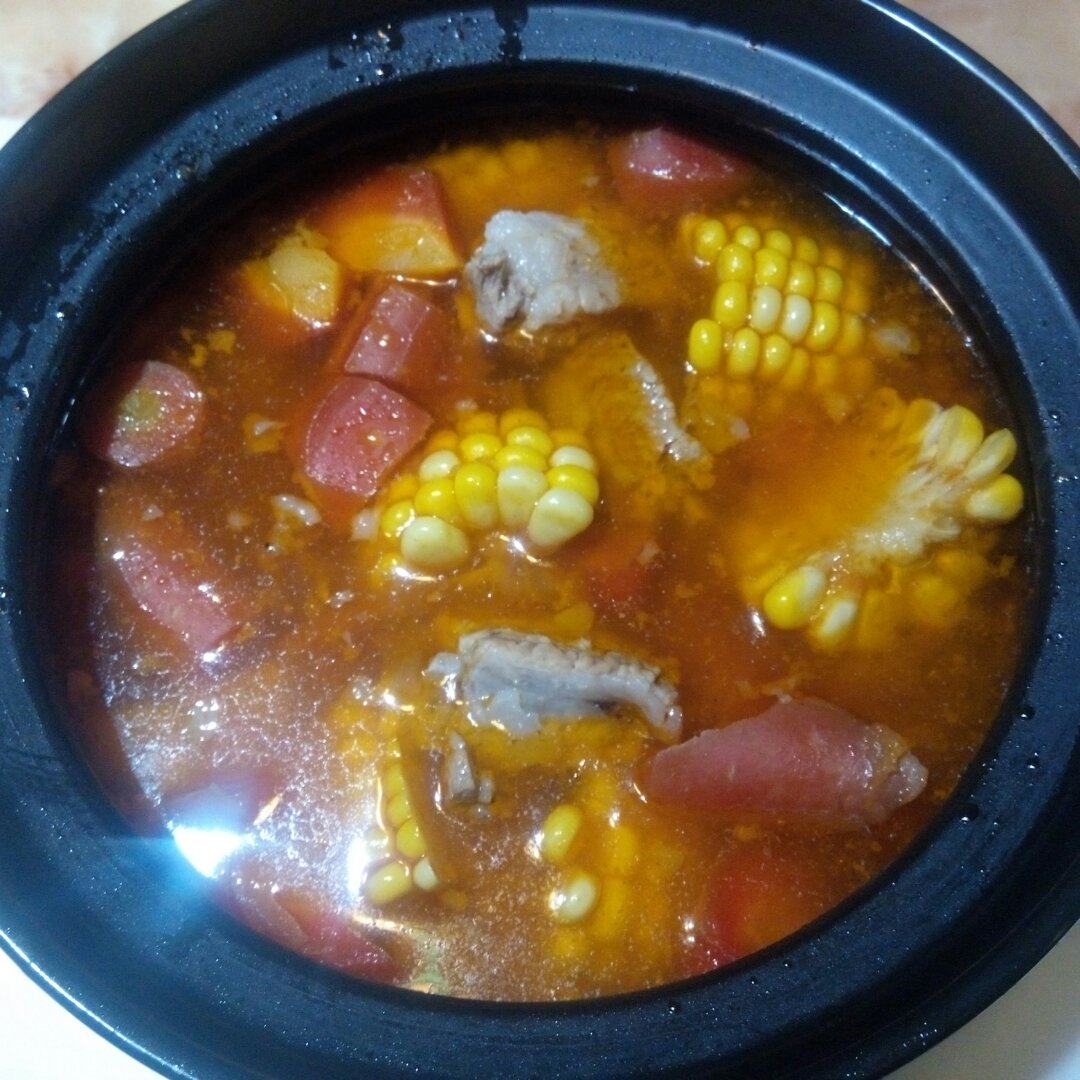 番茄土豆玉米排骨汤