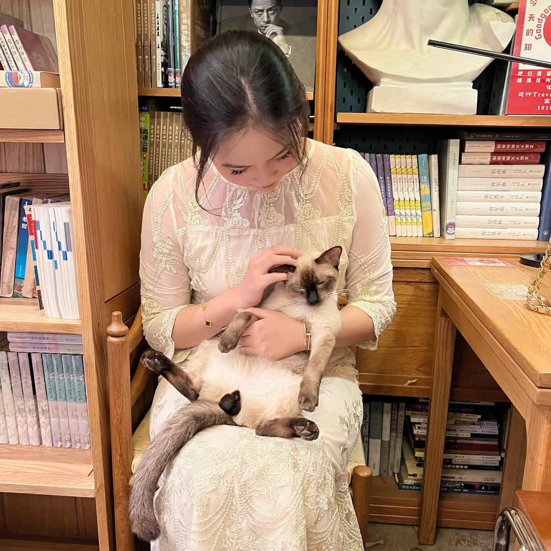 鱼鱼_