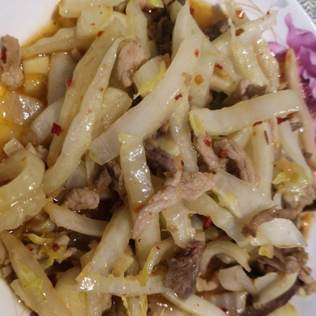 白菜帮子炒肉