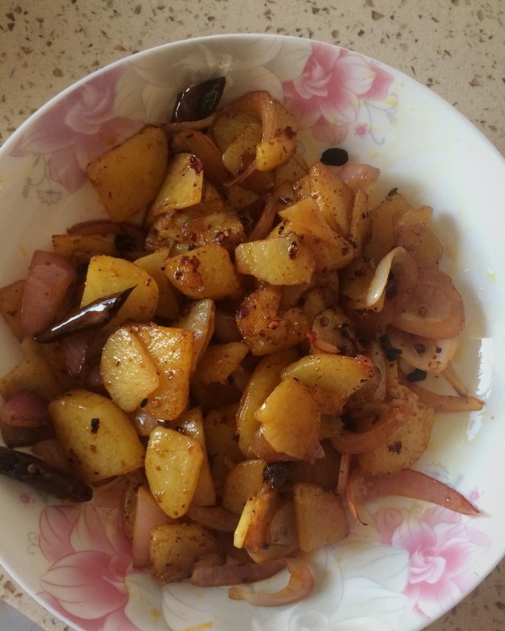 孜然洋葱土豆片