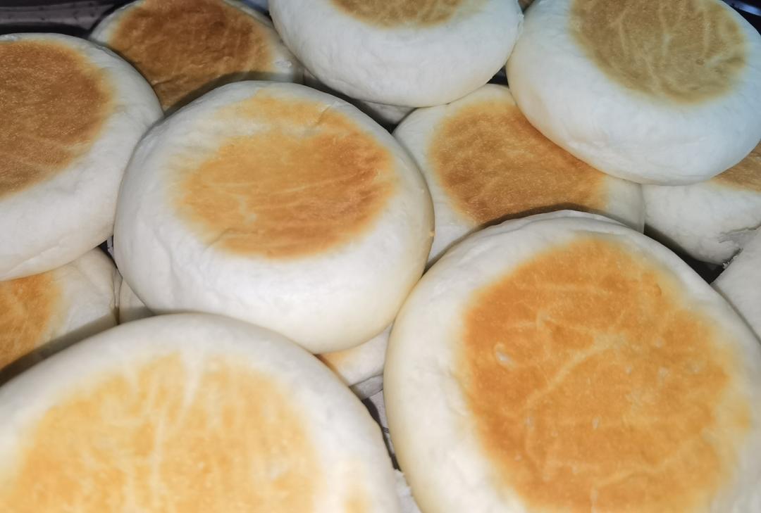 棉花团子一样柔软的云朵豆乳餐包