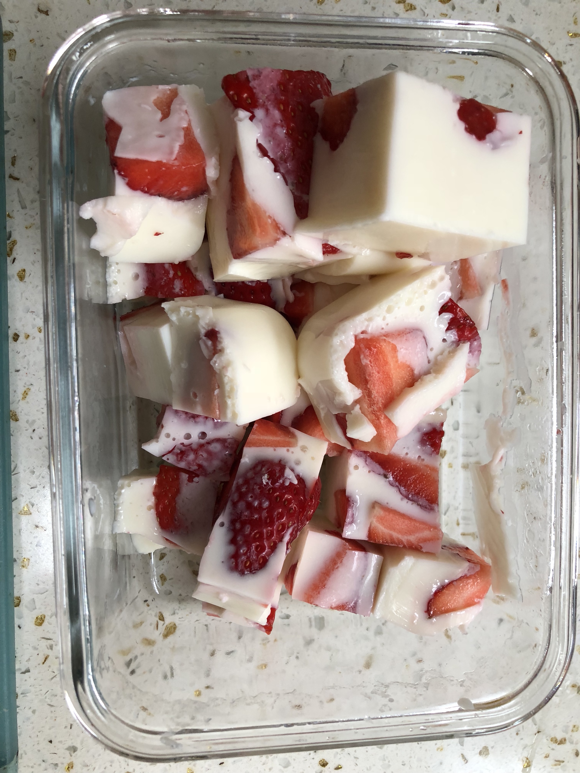 减脂期的草莓酸奶的做法